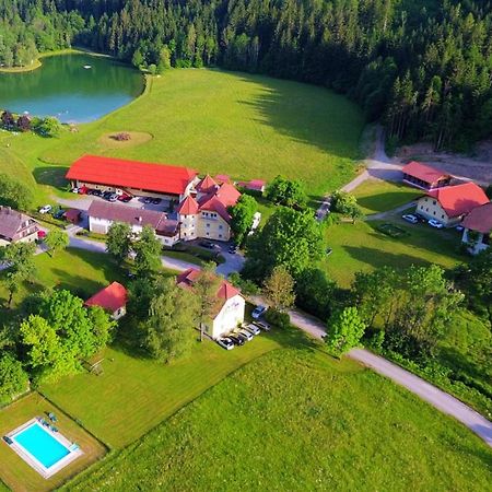 Ferien Am Talhof Otel Sankt Urban Dış mekan fotoğraf