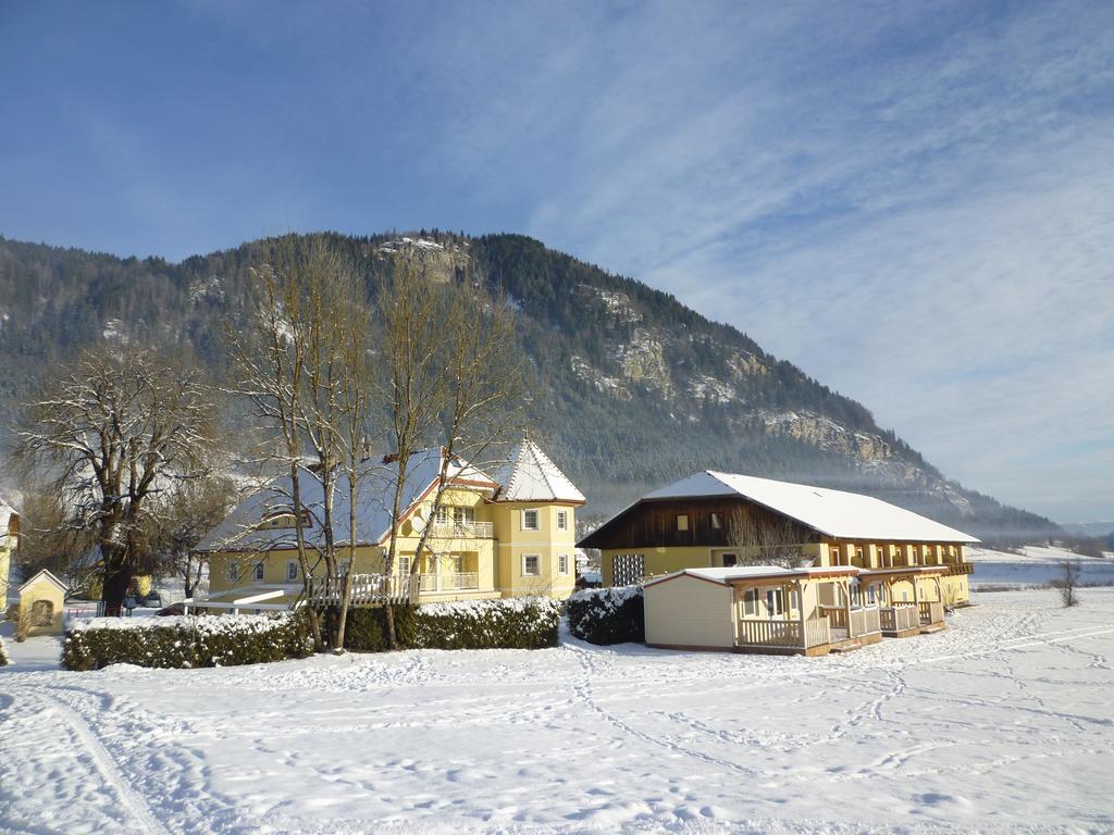 Ferien Am Talhof Otel Sankt Urban Dış mekan fotoğraf