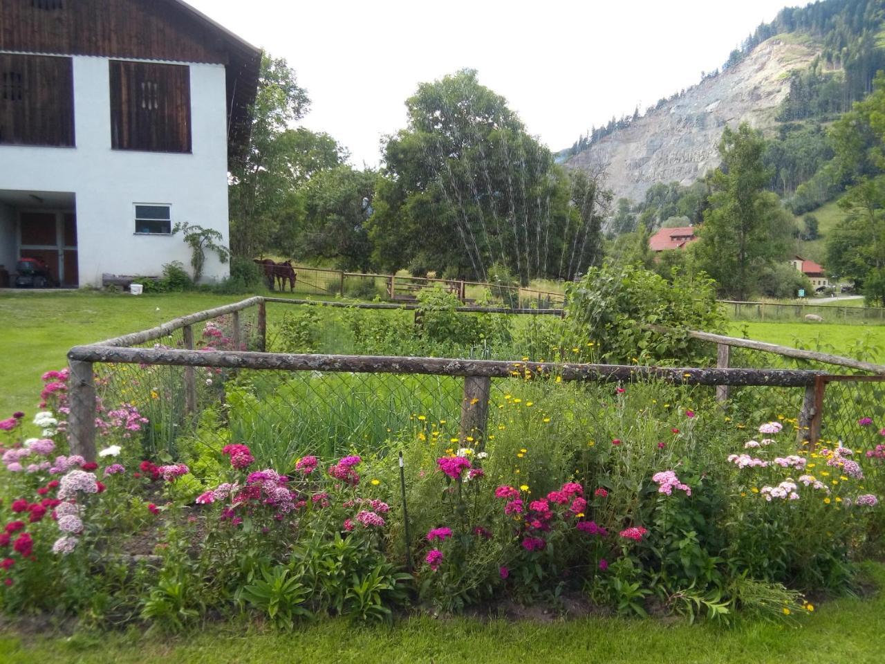 Ferien Am Talhof Otel Sankt Urban Dış mekan fotoğraf